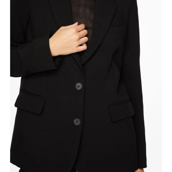 Brand new Lorelei Two Button Blazer - Picture 2 of 3